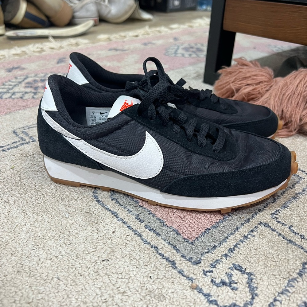 Nike Daybreak
